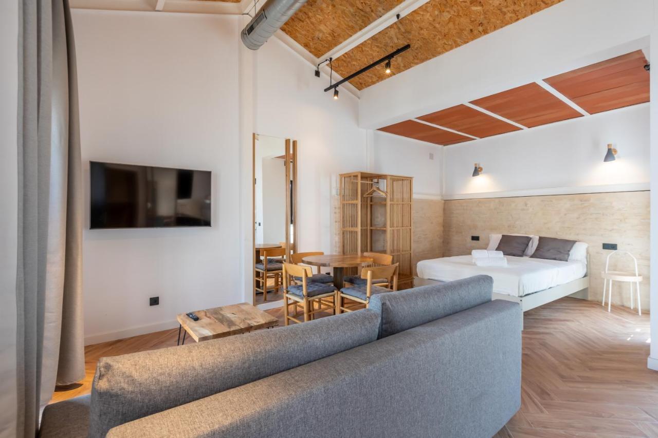 Santa Clara Suites Sevilla Eksteriør billede