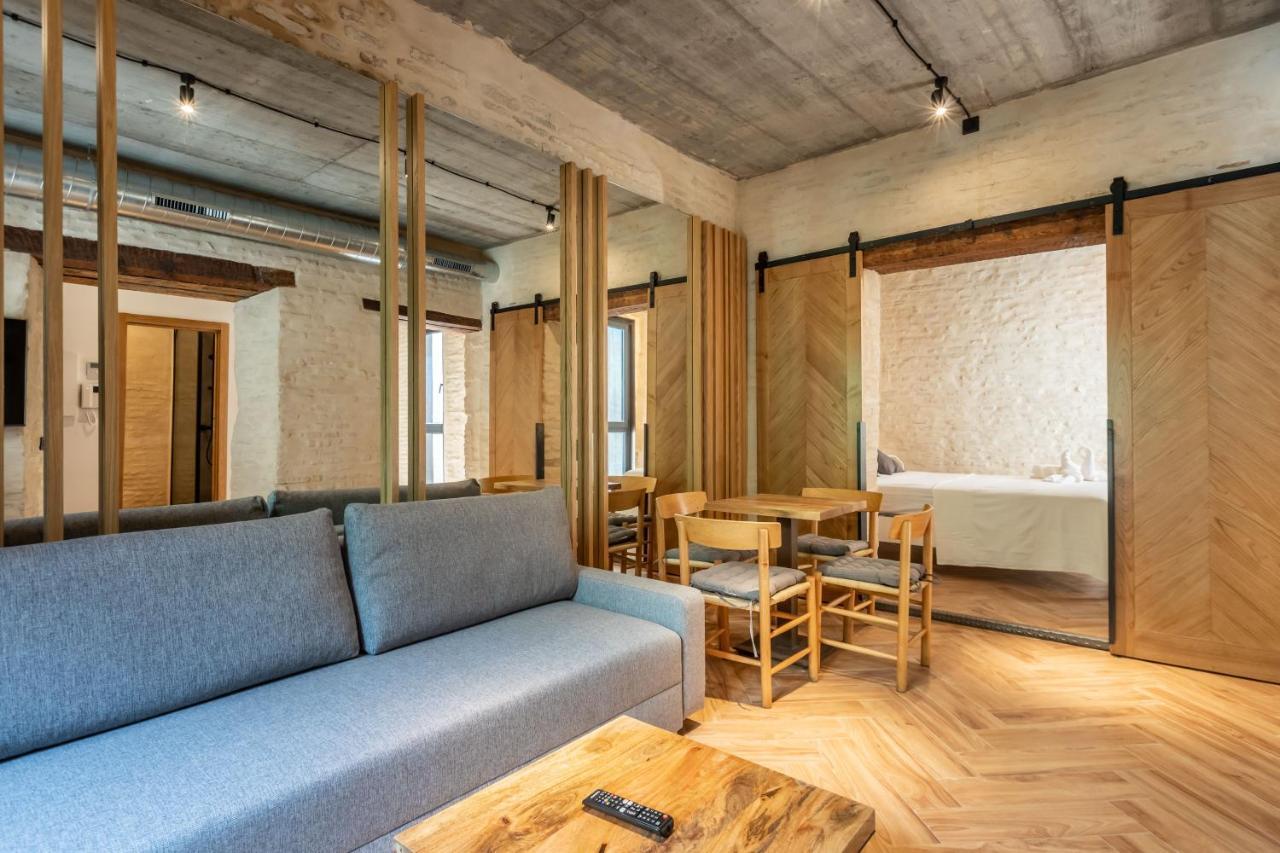 Santa Clara Suites Sevilla Eksteriør billede
